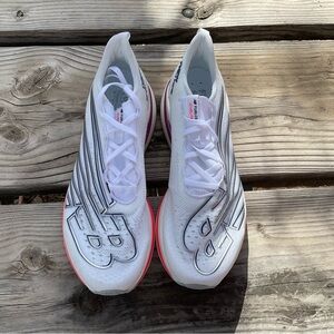 New Balance Fuel Cell SuperComp Elite V3